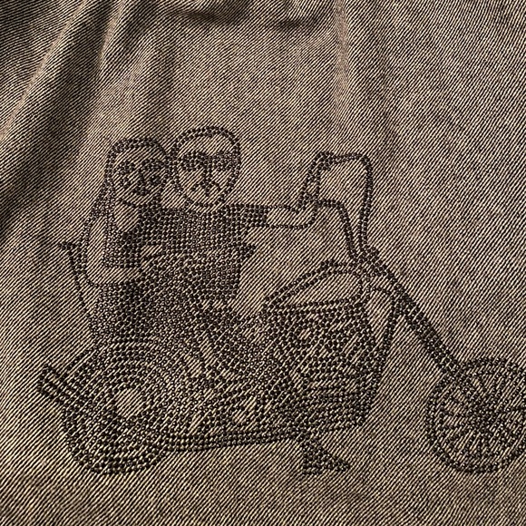 Coat - Picture 3 of 4